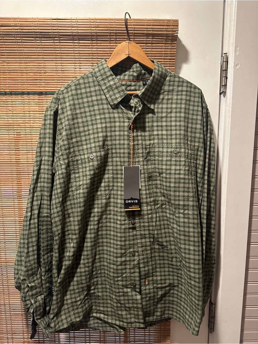 Orvis Lightweight Green Plaid Guide Button Up Shirt Men’s Size Large